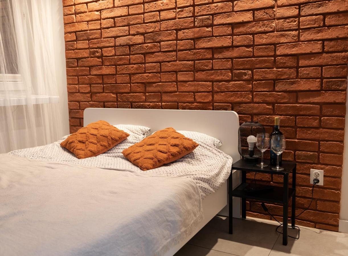 Apartament Jasnogorska Częstochowa Kültér fotó